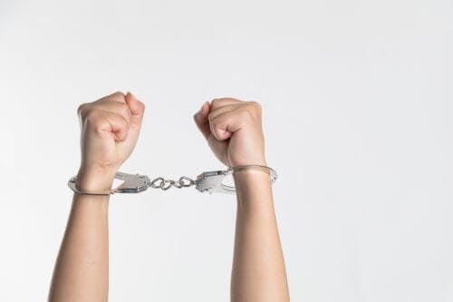 controlling-behavior-supportiv-handcuffs